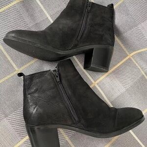 Chic Black Ankle Boots